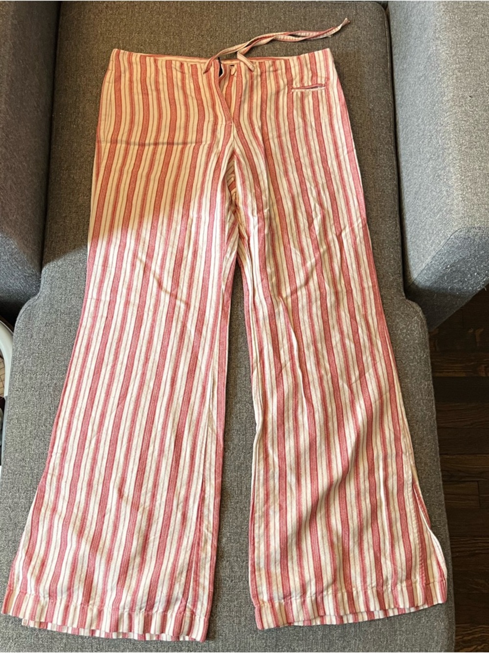 Express red striped flare bottoms with tie and flare splits